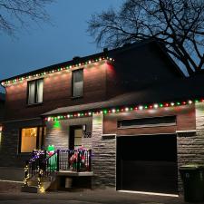 Illuminez-les-magnifiques-maisons-de-Montreal-avec-Gemstone-Lights- 3