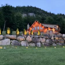 Illuminez-splendidement-votre-chalet-Sainte-Agathe-avec-lclairage-paysager 7