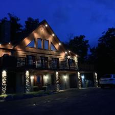 Illuminez-splendidement-votre-chalet-Sainte-Agathe-avec-lclairage-paysager 8